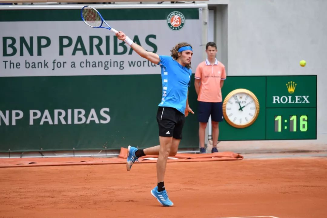 都表现得无 都表现得无